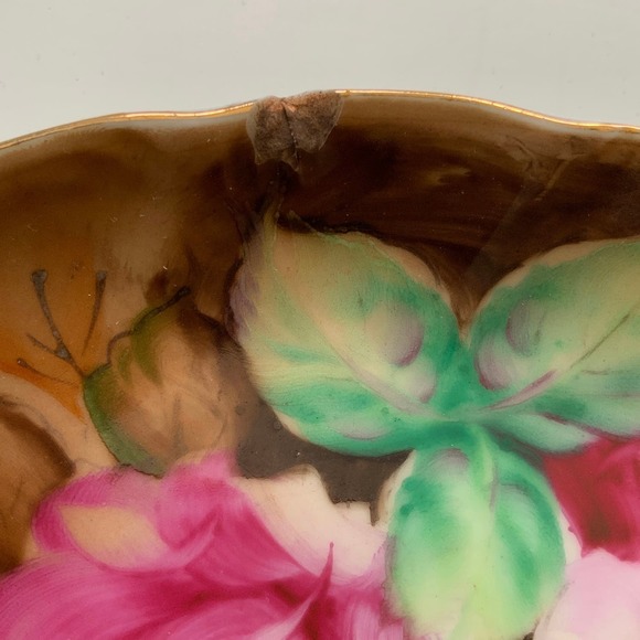 3 Sets of Lunch Plates and tea cups - Picture 9 of 11